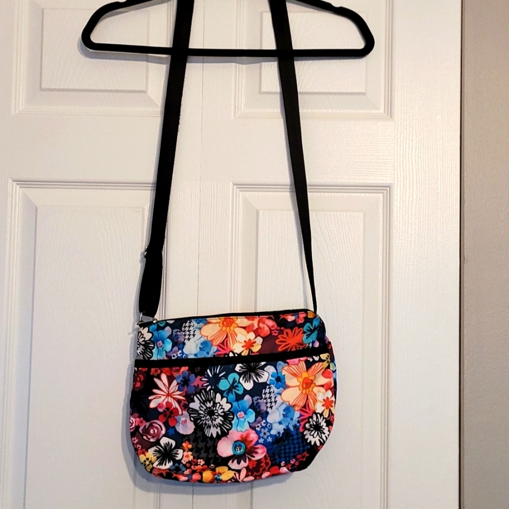 Lesportsac Crossbody bag